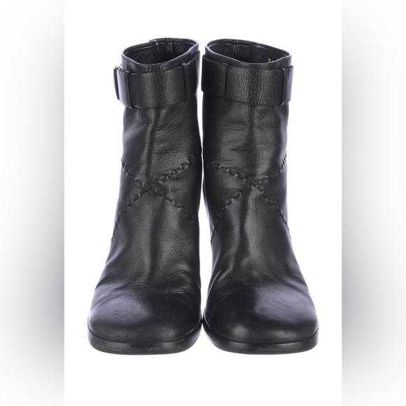 Chanel Black Ankle Boots Heels 38.5 Booties CC Interlocking Logo Leather Vintage - Picture 3 of 4
